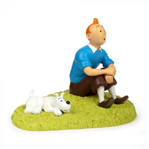 (PREORDER) RESIN COLLECTIBLE: Tintin & Snowy on the Grass