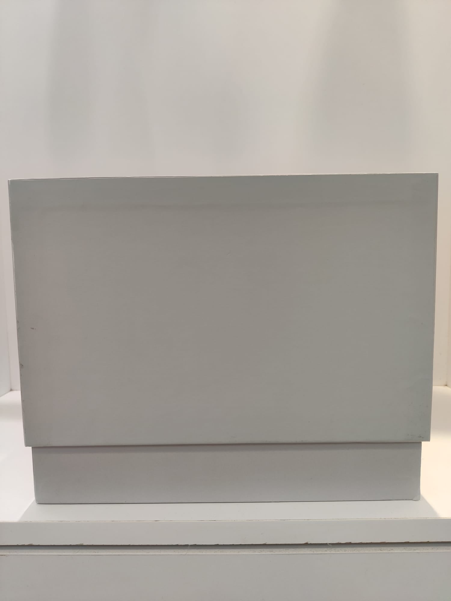 (PREORDER) RESIN COLLECTIBLE: Tintin & Snowy Hiking